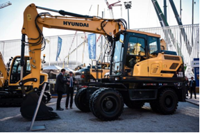 экскаватор Hyundai HW140 ремонт Камминз